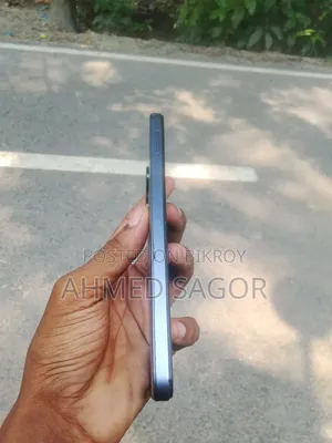 টেকনো স্পার্ক গো ৬৪ জিবি কালো