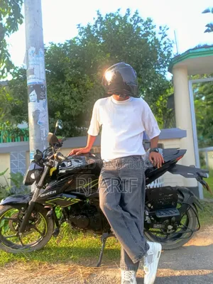 নতুন সুজুকি জিক্সার এসএফ ২০২৬ কালো
