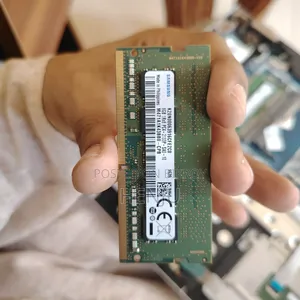 ল্যাপটপ Samsung ৮জিবি ইন্টেল কোর i5 এসএসডি ২৫৬জিবি
