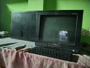 Desktop Computer Dell 4GB Intel Core I3 HDD+SSD 512GB