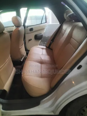 টয়োটা করোলা ১৯৯৭ হোয়াইট