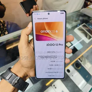 নতুন iQOO ৫১২ জিবি