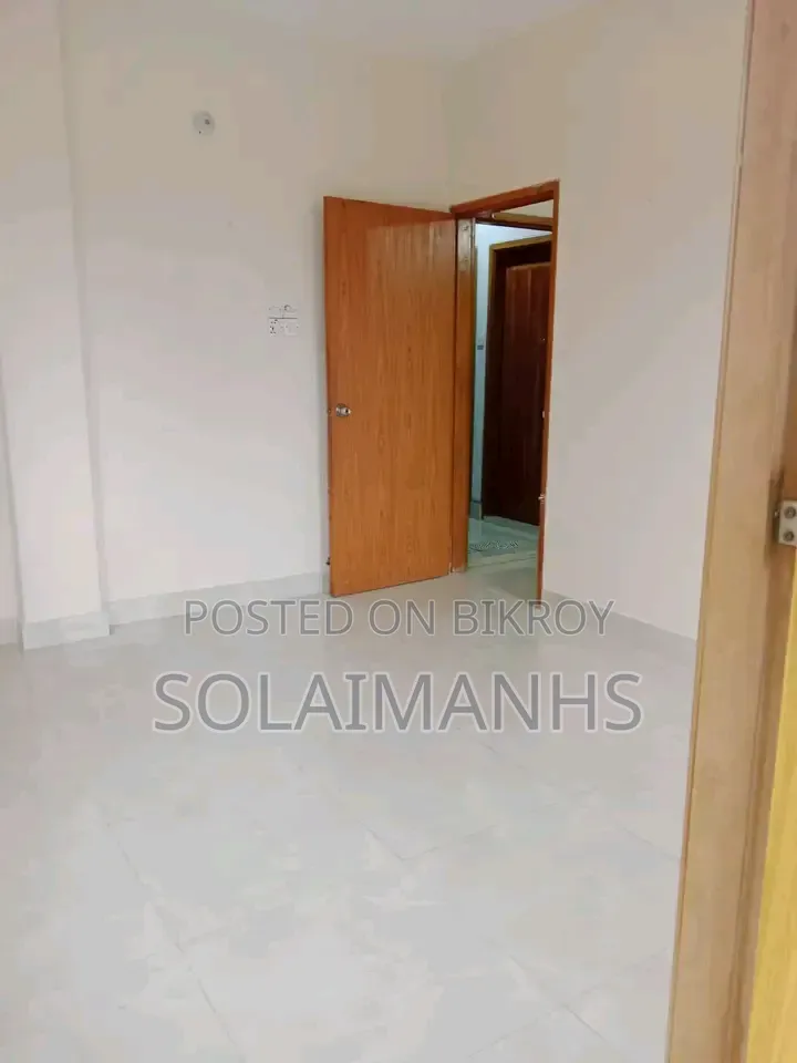 Furnished 9-bedroom Room Parlour in Dhanmondi for Rent