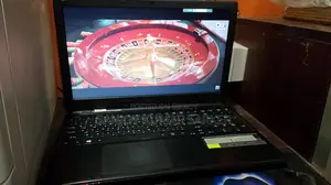 Laptop Acer Aspire 1 8GB AMD Ryzen 7 HDD 500GB
