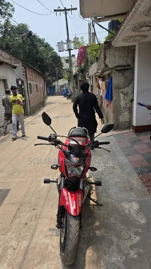 Yamaha FZ 2016 Red