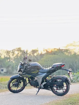 সুজুকি জিক্সার এফআই এবিএস ২০২১ ব্ল্যাক