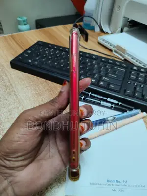 Apple iPhone XR 64 GB Red