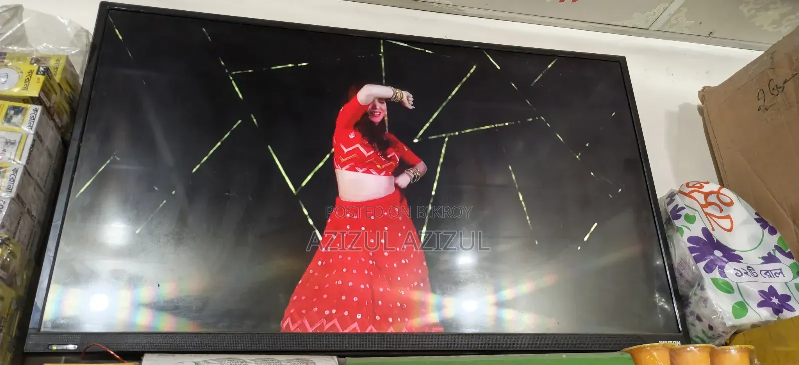 Walton 43-inch Smart LED to be sold urgently