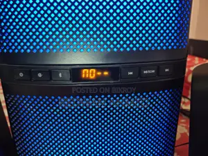 F D F580x 2.1 Bluetooth Speaker – Excellent Condition