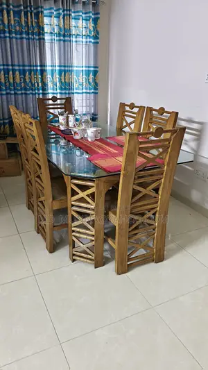 ডাইনিং টেবিল সেট