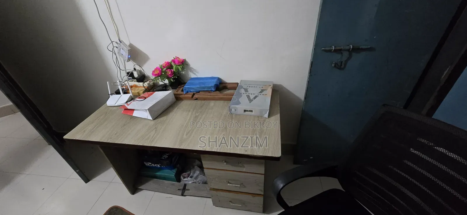 অফিসিয়াল টেবিল এন্ড চেয়ার
