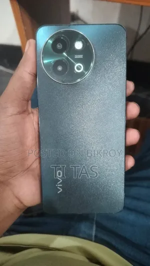 Vivo iQOO 128 GB Black