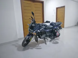 Bajaj Pulsar 150 2018 Blue