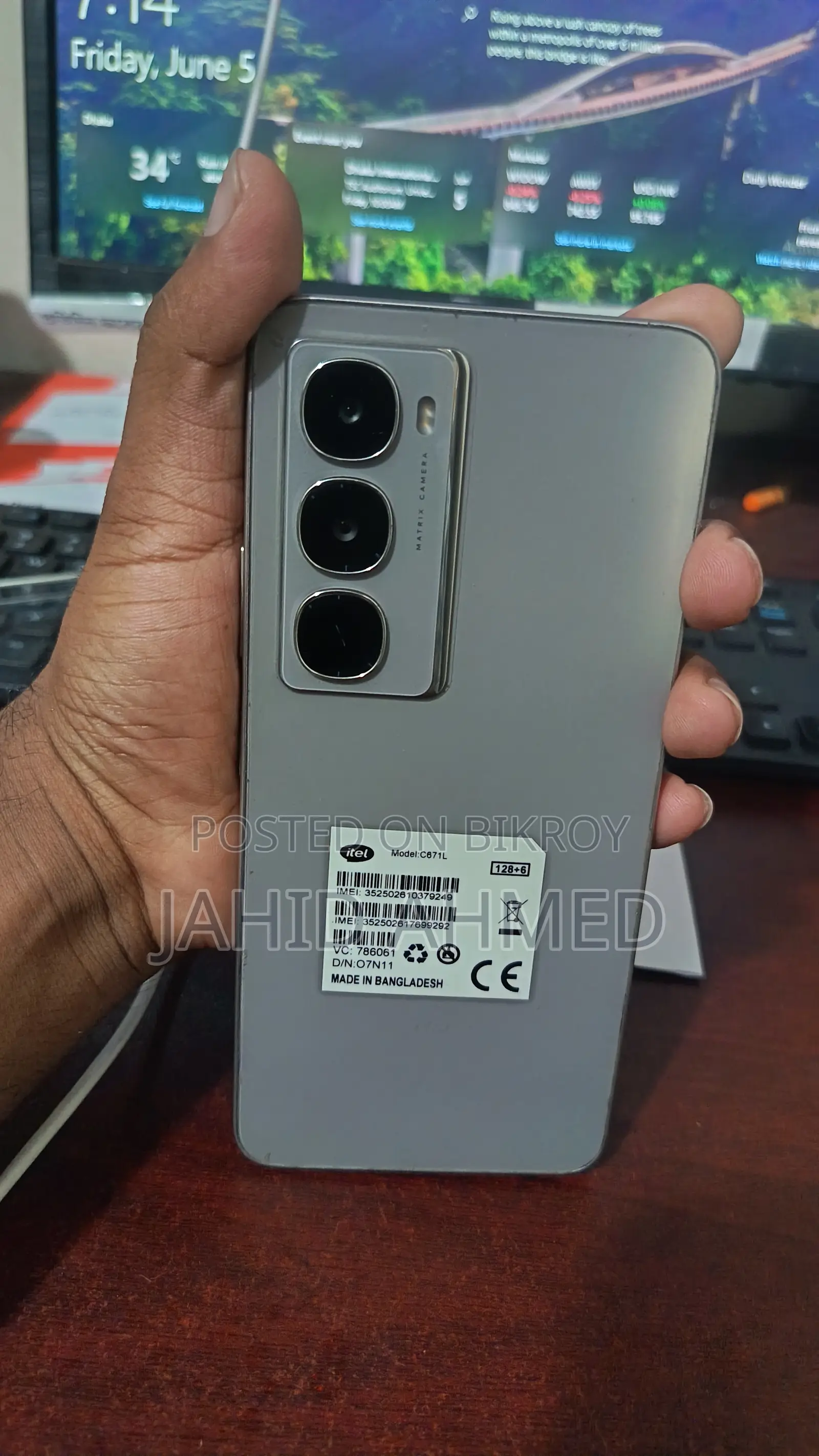 Itel City 100 128 GB Silver