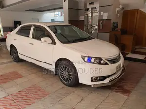টয়োটা অ্যালিয়ন ২০১২ পার্ল