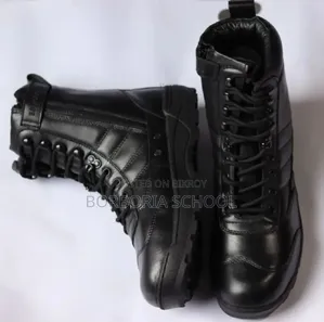 Tactical Military Black Outdoor Boots for Men China Fashion Boots