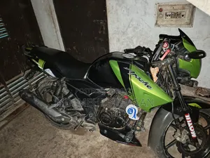 TVS Apache RTR 160 2V 2013 Green