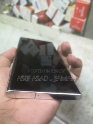 স্যামসাং গ্যালাক্সি এস২২ আল্ট্রা ২৫৬ জিবি হোয়াইট