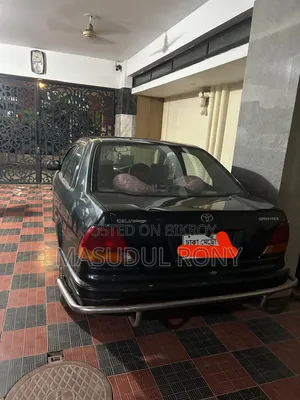 Toyota Sprinter 1995 Green