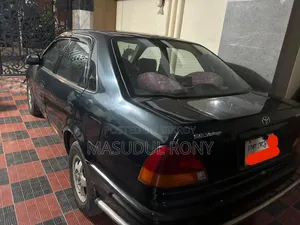 Toyota Sprinter 1995 Green