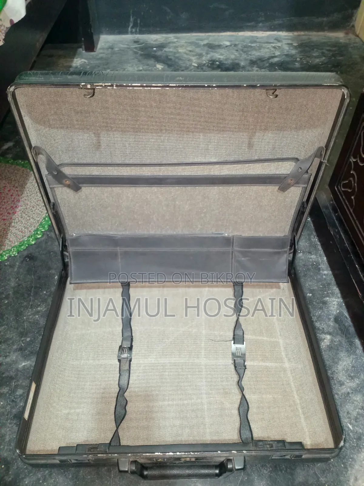 Executive Briefcase/Attache Case in Good Condition for Sale