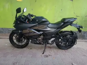 New Suzuki Gixxer SF 2025 Black