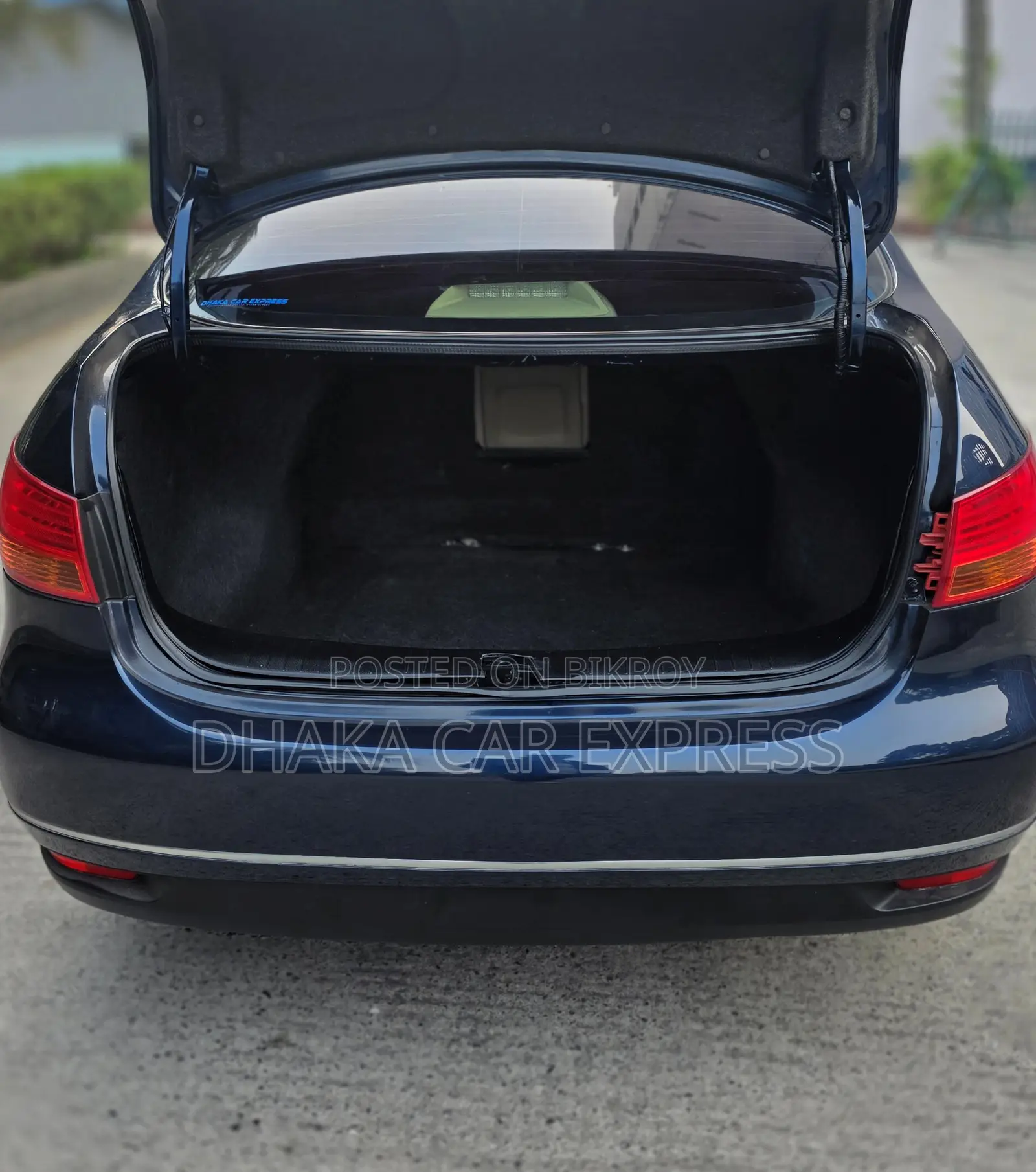 Nissan Bluebird 2008 Blue