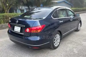 Nissan Bluebird 2008 Blue