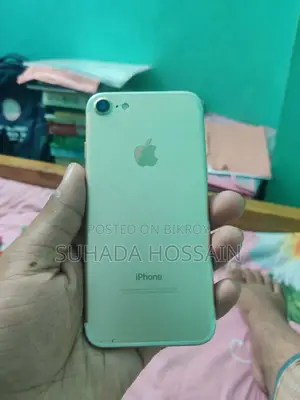 অ্যাপল আইফোন ৭ ৩২ জিবি হোয়াইট