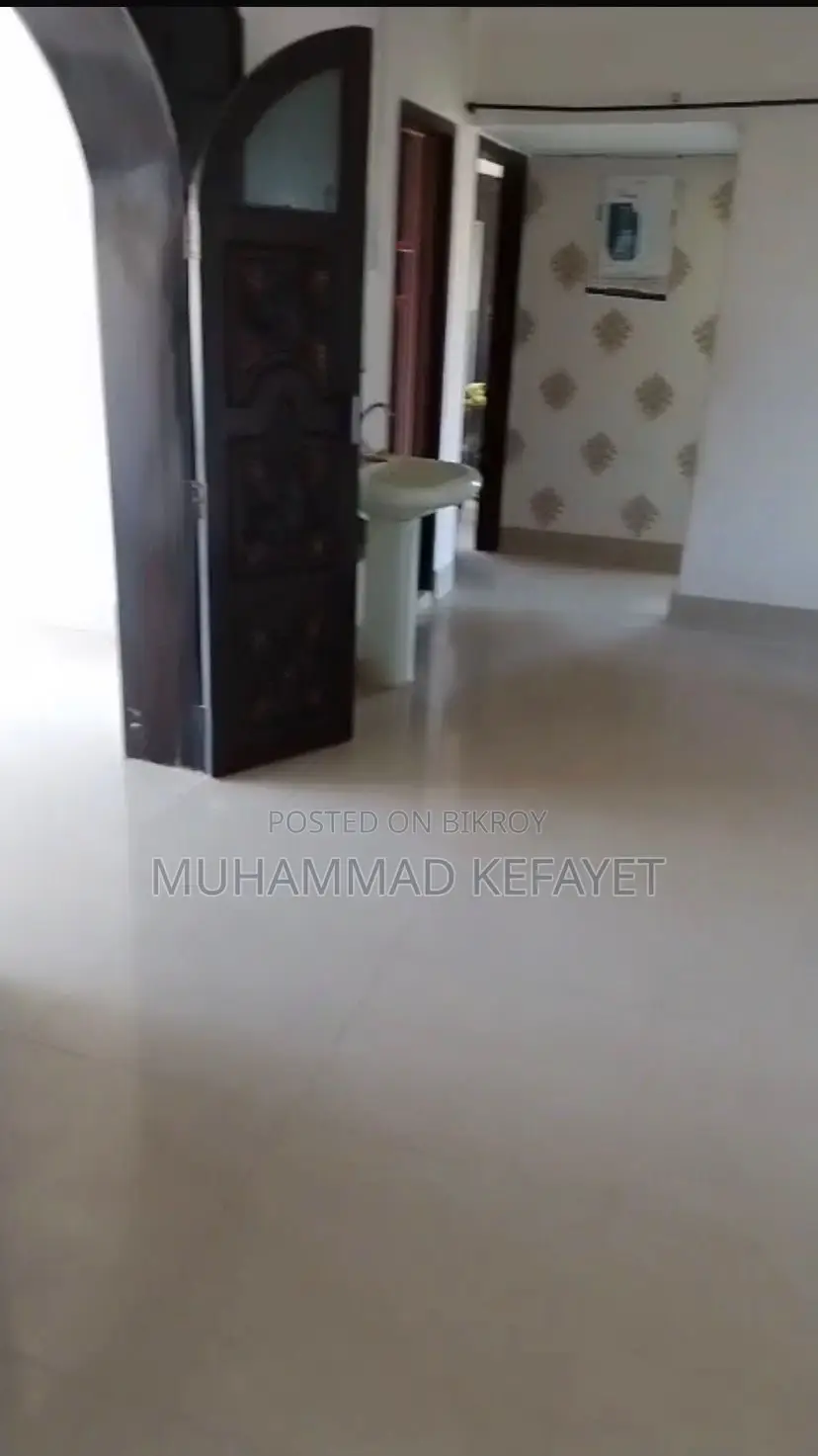 ৩ বেডরুমের বাড়ি, চেয়ারম্যান ভিলা, বাকলিয়া বিক্রয়ের জন্য