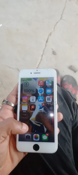 অ্যাপল আইফোন ৭ ৩২ জিবি সাদা