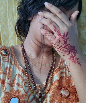 আড়ং এর সুন্দর পার্ল নেকলেস