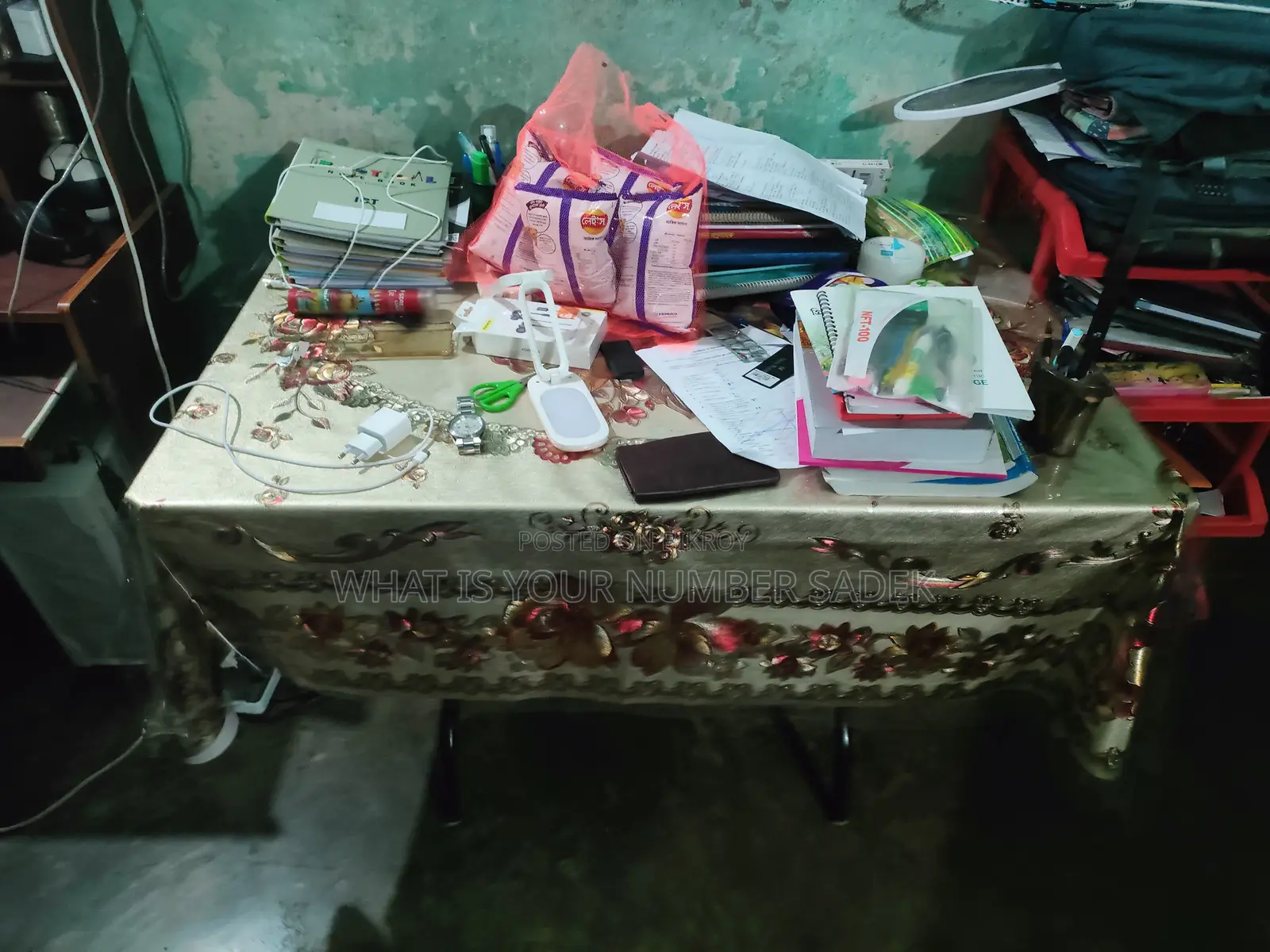 Foldable Plastic Table