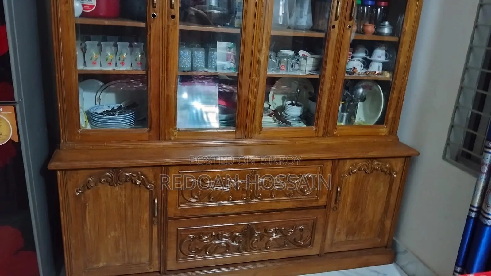 Wall Cabinet