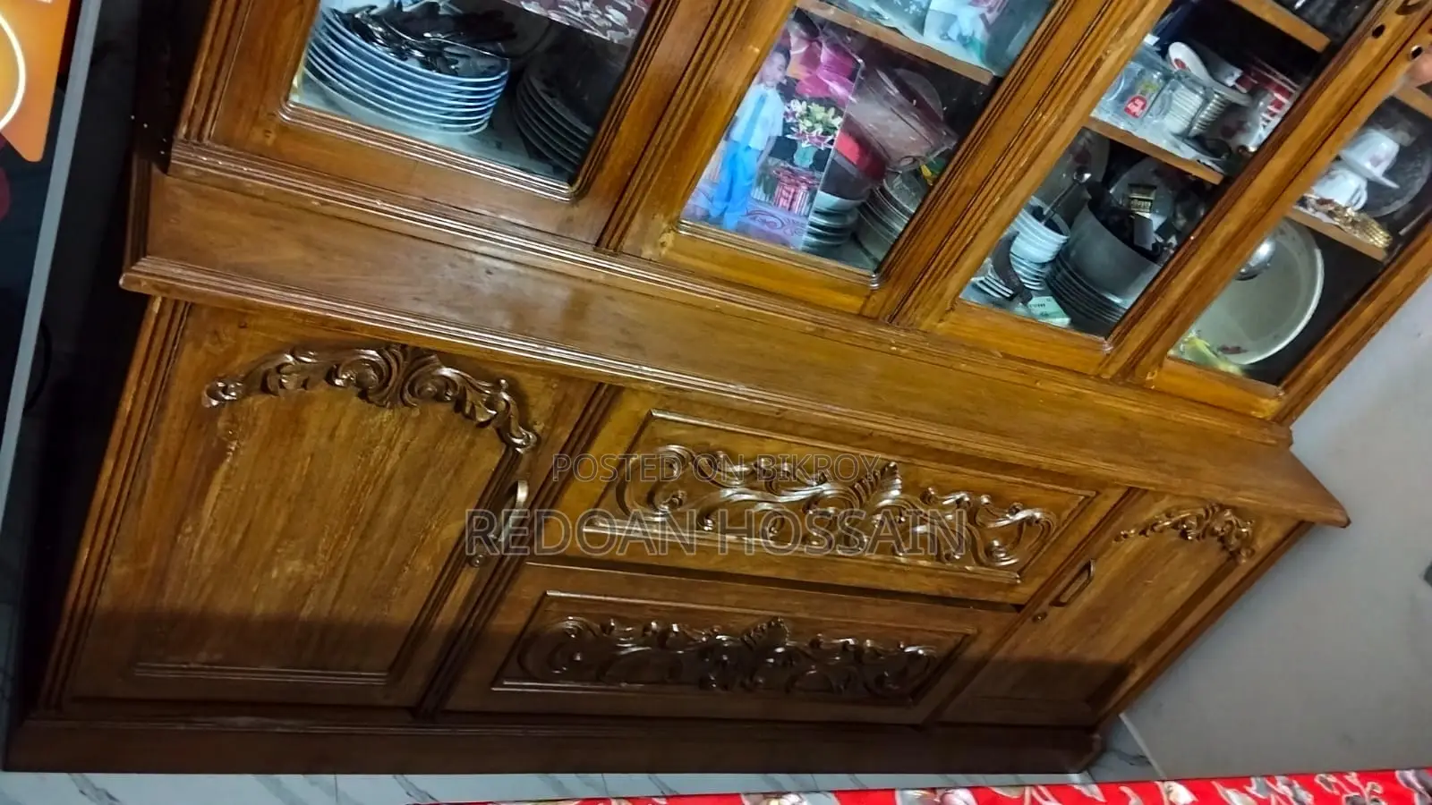 Wall Cabinet