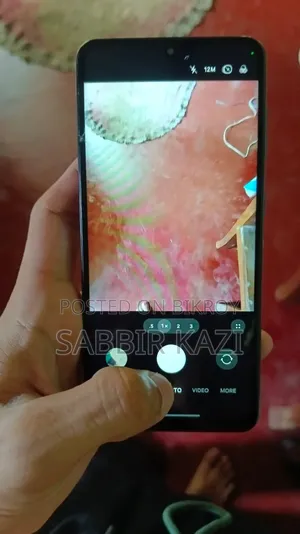 স্যামসাং গ্যালাক্সি এস২১ ৫জি ১২৮ জিবি ব্ল্যাক