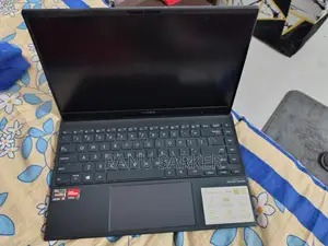 Laptop Asus Zenbook 14 UX434 8GB AMD Ryzen 5 SSHD+SSD 1T