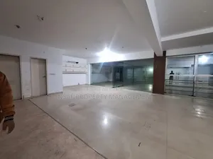 ৩০০০ বর্গফুট ওপেন অফিস স্পেস ভাড়া গুলশান ১ চমৎকার ভিউ