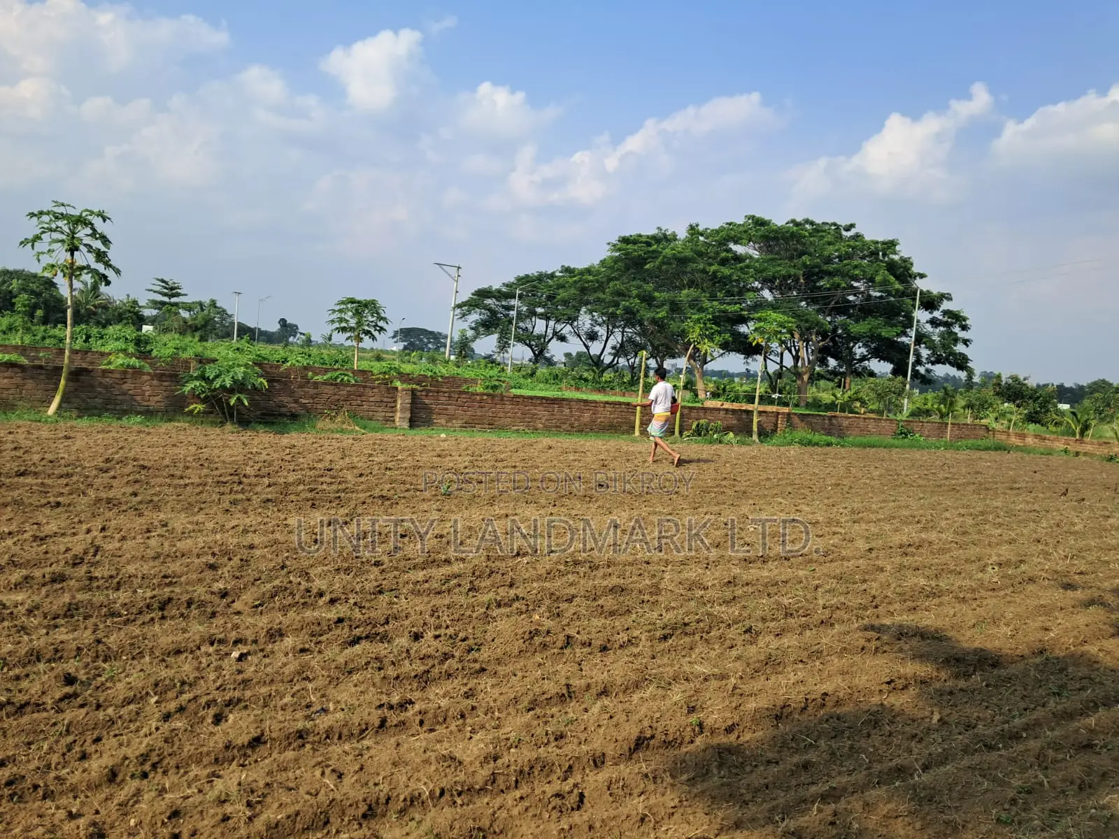 ত্রিভুবন ড্রিমল্যান্ড সিটিতে ১০ কাঠার বাণিজ্যিক ও আবাসিক প্লট