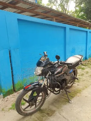 বিএমডব্লিউ কে ১০০ ২০১২ ব্ল্যাক