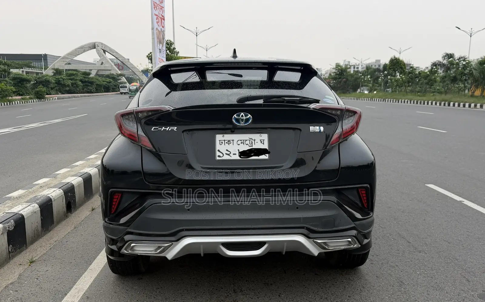 টয়োটা সি-এইচআর ২০১৮ কালো