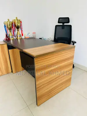 Urgent Sale – Boss Table Chair Set