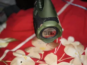 JBL Boombox 4 Mini