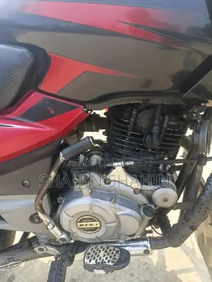 Bajaj Pulsar 150 2017
