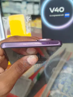 Vivo V40 5G 256 GB Purple