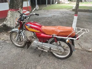 Honda 2009 Red
