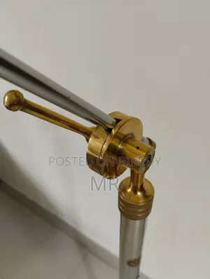 মাইক্রোফোন স্ট্যান্ড/মাউথপিস স্ট্যান্ড