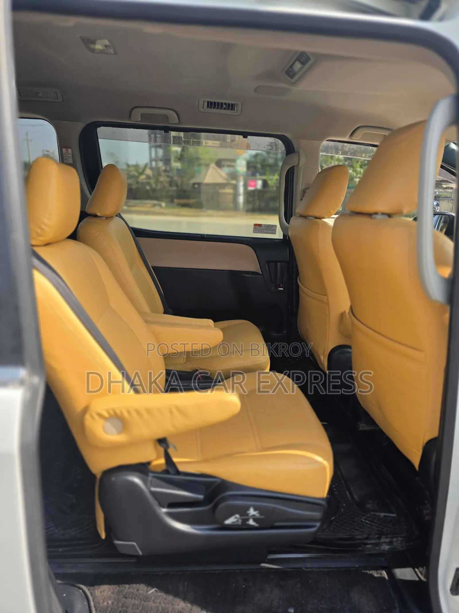 Toyota Noah 2016 Pearl