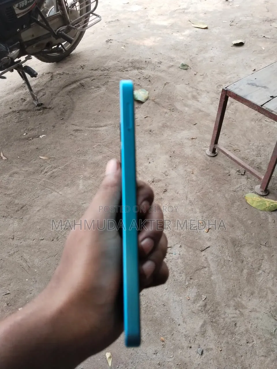 Symphony ATOM 5 64 GB Blue