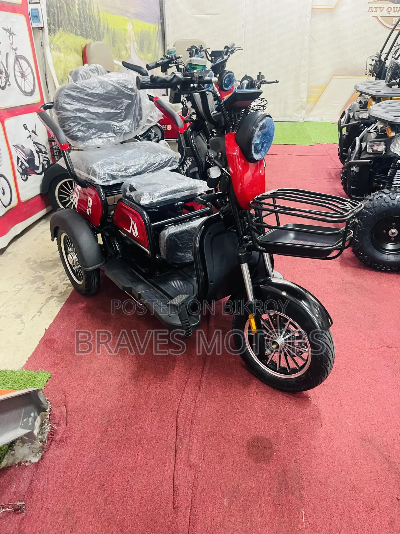New Suzuki 750 2022 Beige